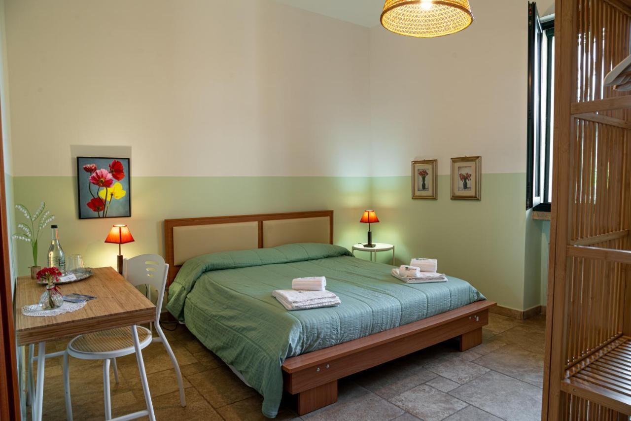 Masseria Agriturismo Il Sorriso Degli Ulivi - Dimora Di Charme Gallipoli Dış mekan fotoğraf